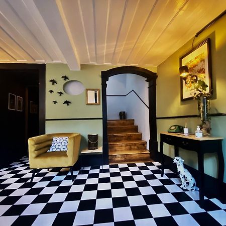 Inn Door 21 - Hostel & Suite Браганса Экстерьер фото
